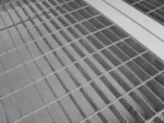 20ft Open Mesh Floor Bunded Store - Image 3